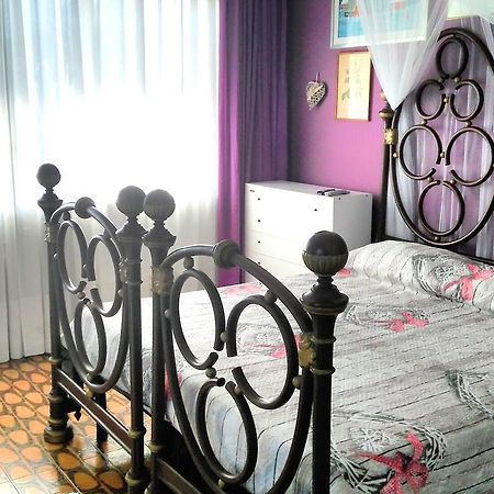 Hotel Violet Dreams Formia Exterior foto